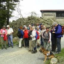 Auch ehrenamtlich tätige und sehende Begleitpersonen stehen für die eine oder andere Tour zu Verfügung.  | © Kur- und Tourist Information Bischofsgrün