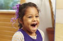 Das AOK-Gesundheitsprogramm „JolinchenKids – Fit und gesund in der KiTa“ unterstützt die Erzieherinnen und Erzieher im Alltag, damit Kinder gesund groß werden können.