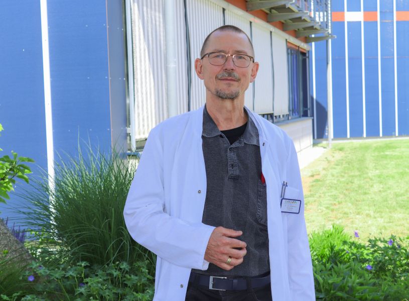 Dr. Johannes Kornacher - Leitender Oberarzt des Depressionszentrums und Leiter des Zentrums für Neurostimulation und Ketaminbehandlung © GeBo